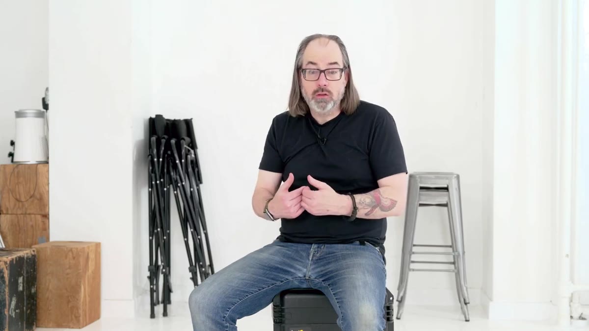 Daniel discussing RAW files and Capture One corrections