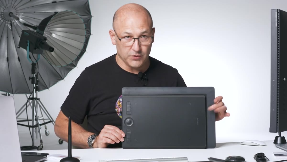 Old versus new Intuos Pro Medium tablets placed side by side
