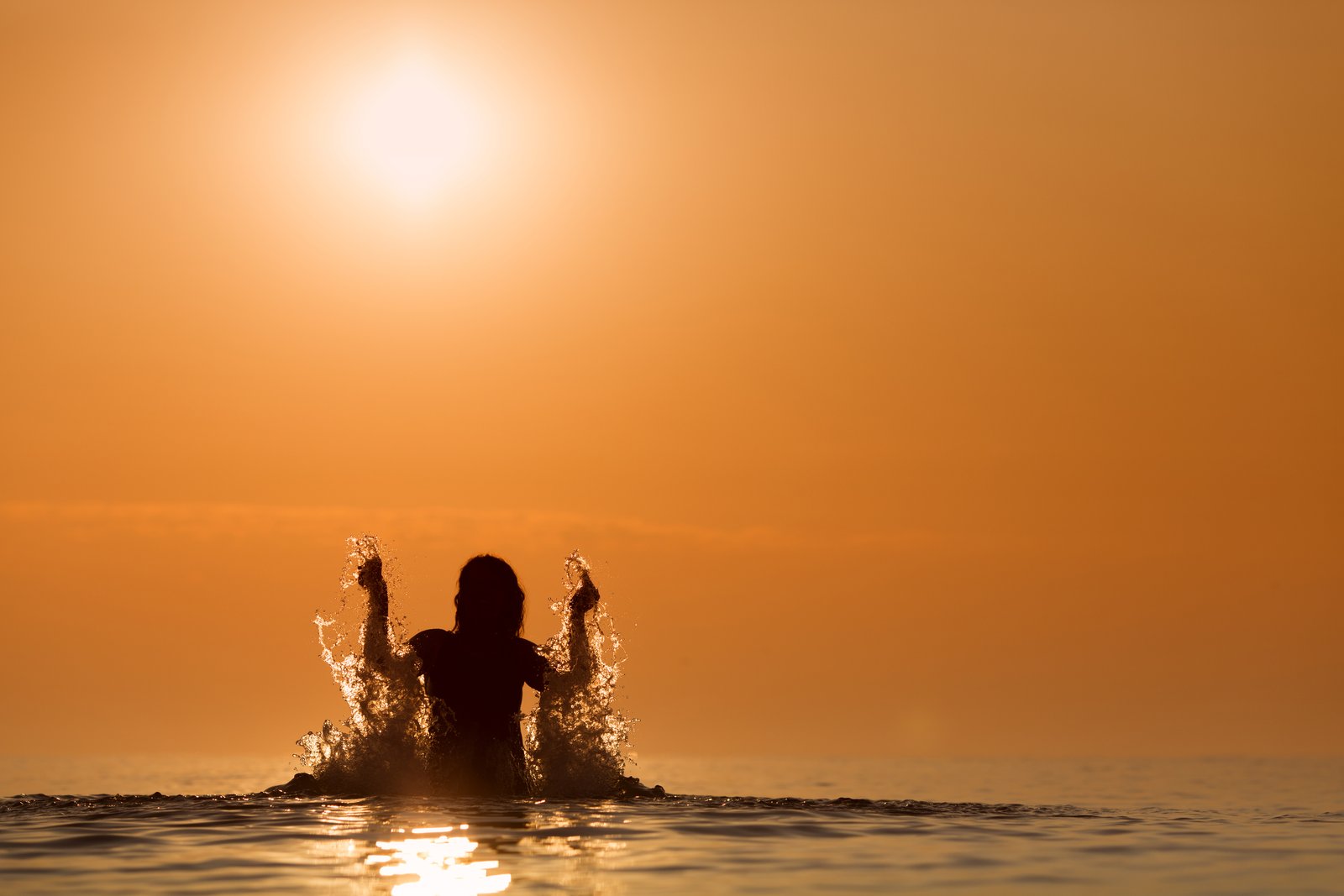 What Ocean Photography's Biggest Awards Teach Us About Skin Tones and Natural Beauty